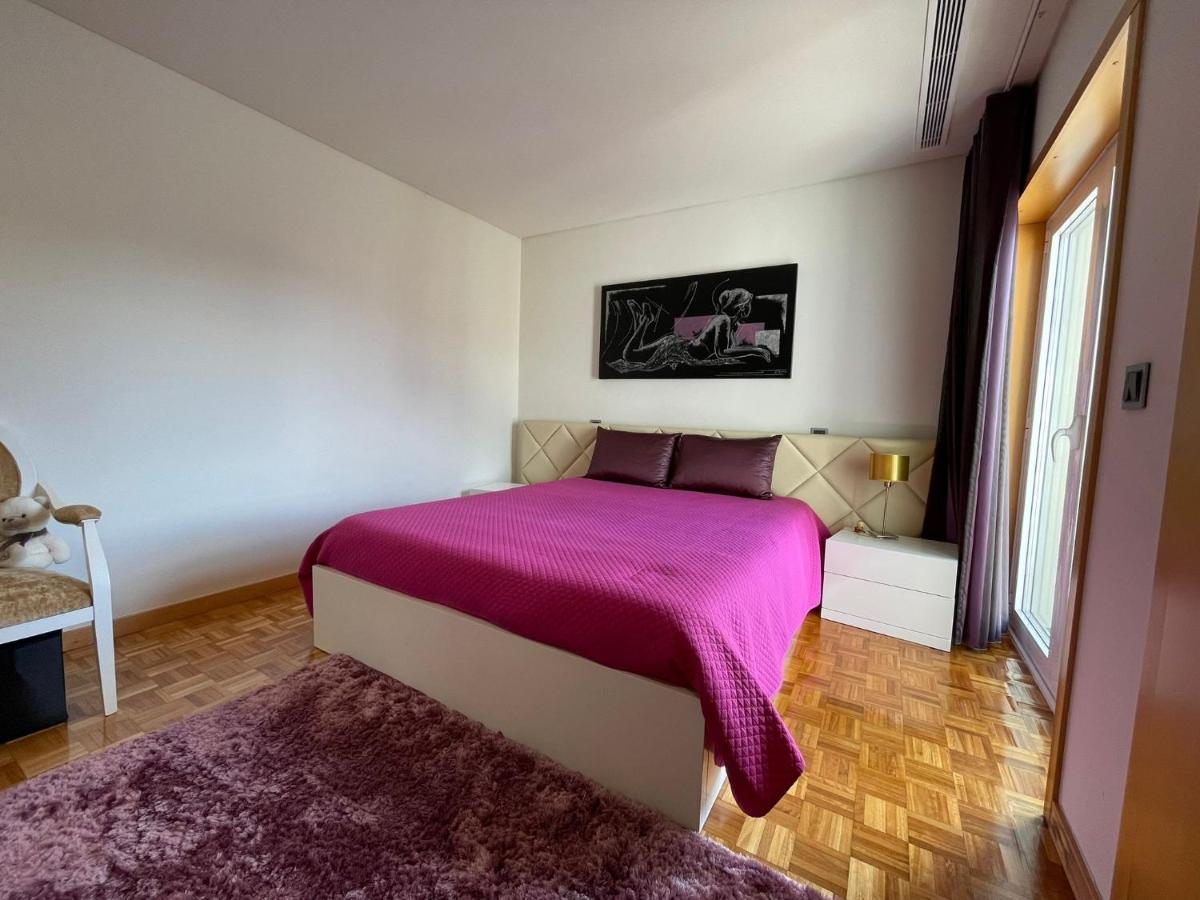 Ucha Villa Barcelos Bagian luar foto