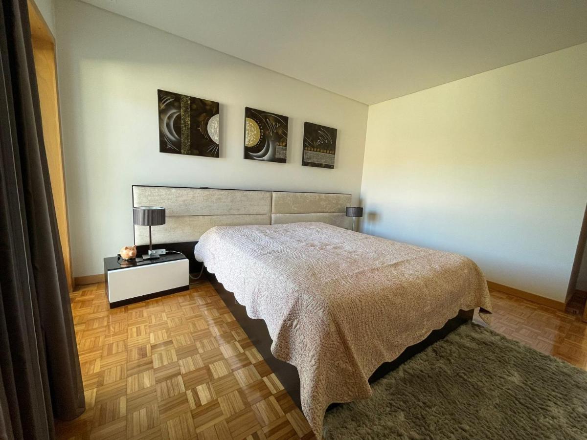 Ucha Villa Barcelos Bagian luar foto