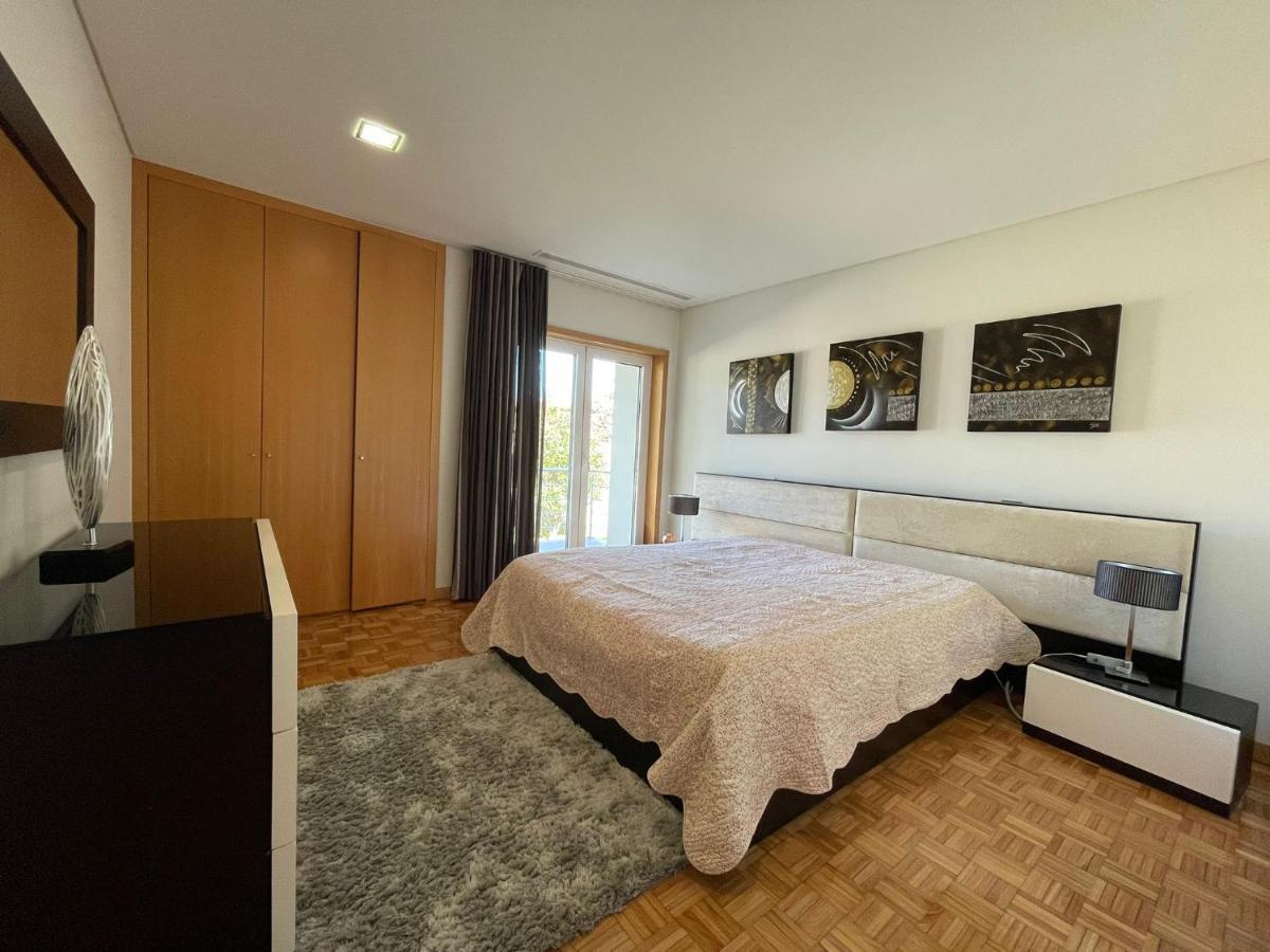 Ucha Villa Barcelos Bagian luar foto