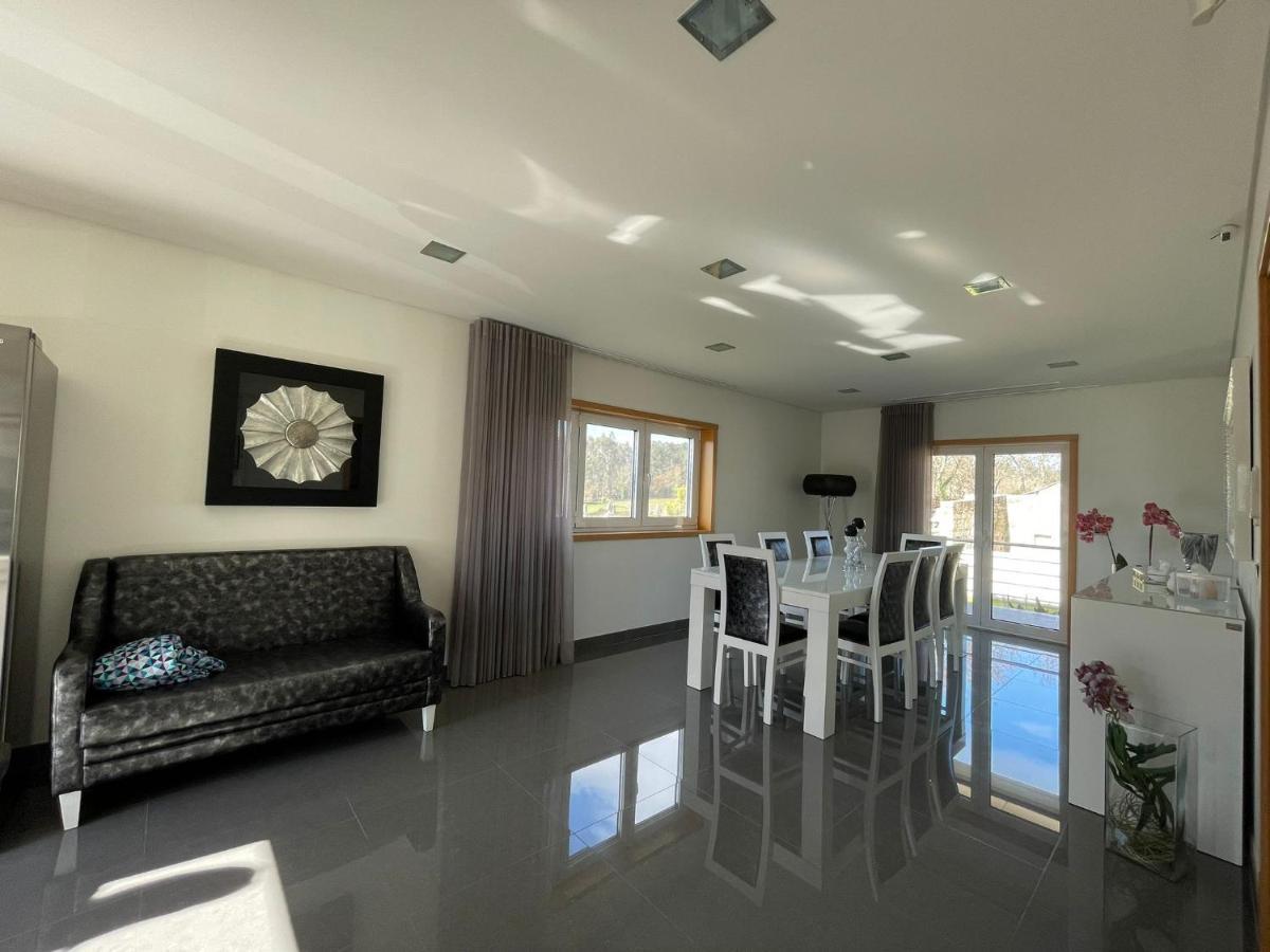 Ucha Villa Barcelos Bagian luar foto