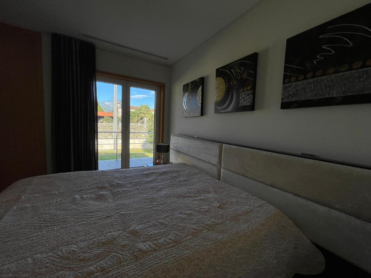 Ucha Villa Barcelos Bagian luar foto